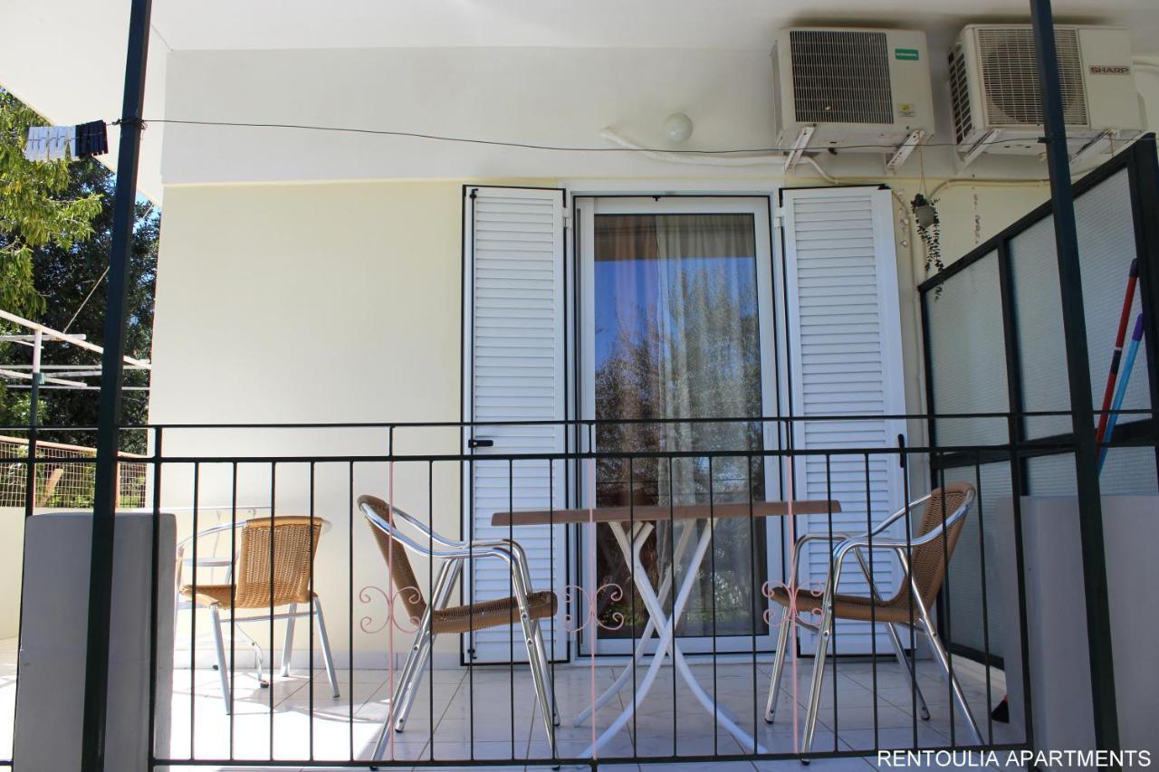 Rentoulia Apartments Poúlithra Exterior foto