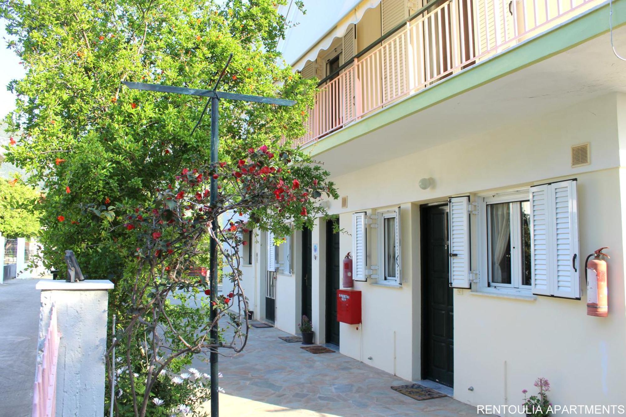 Rentoulia Apartments Poúlithra Exterior foto
